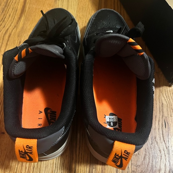 Men’s Air Force  1 “07” LV8 2 Black / Wolf Grey Size 8 - Picture 8 of 8